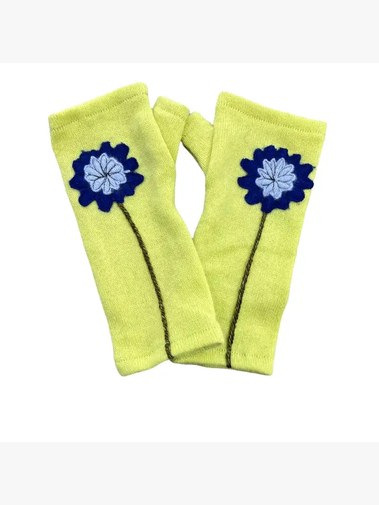 Gloves-Zinnia