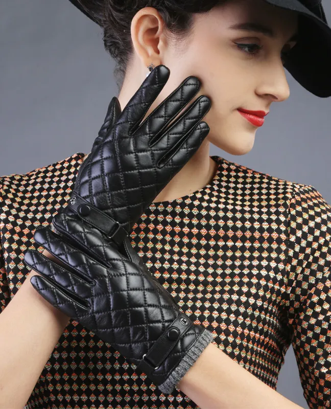 High grade plaid mittens