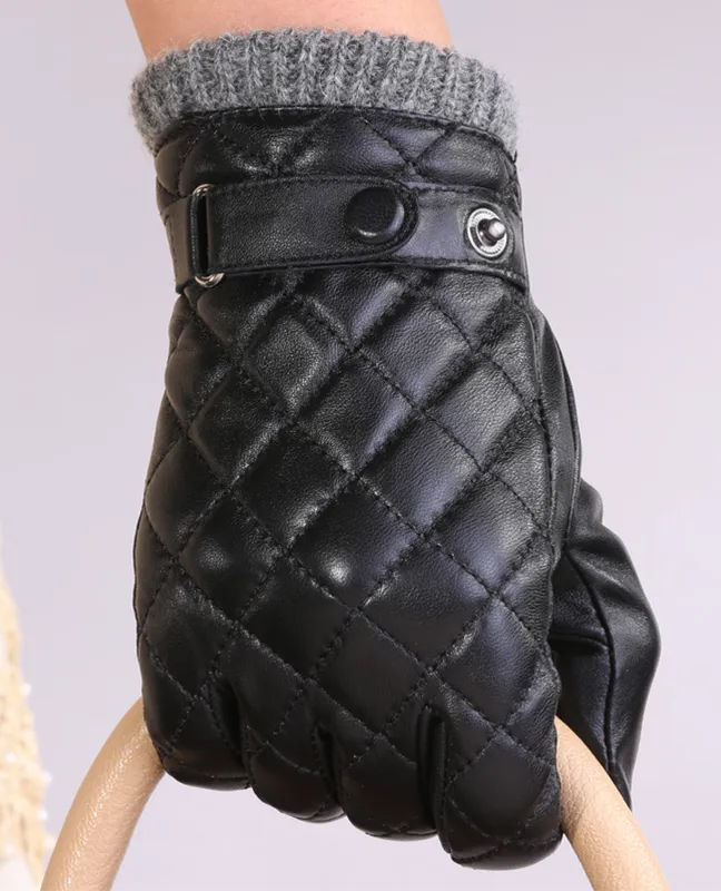 High grade plaid mittens