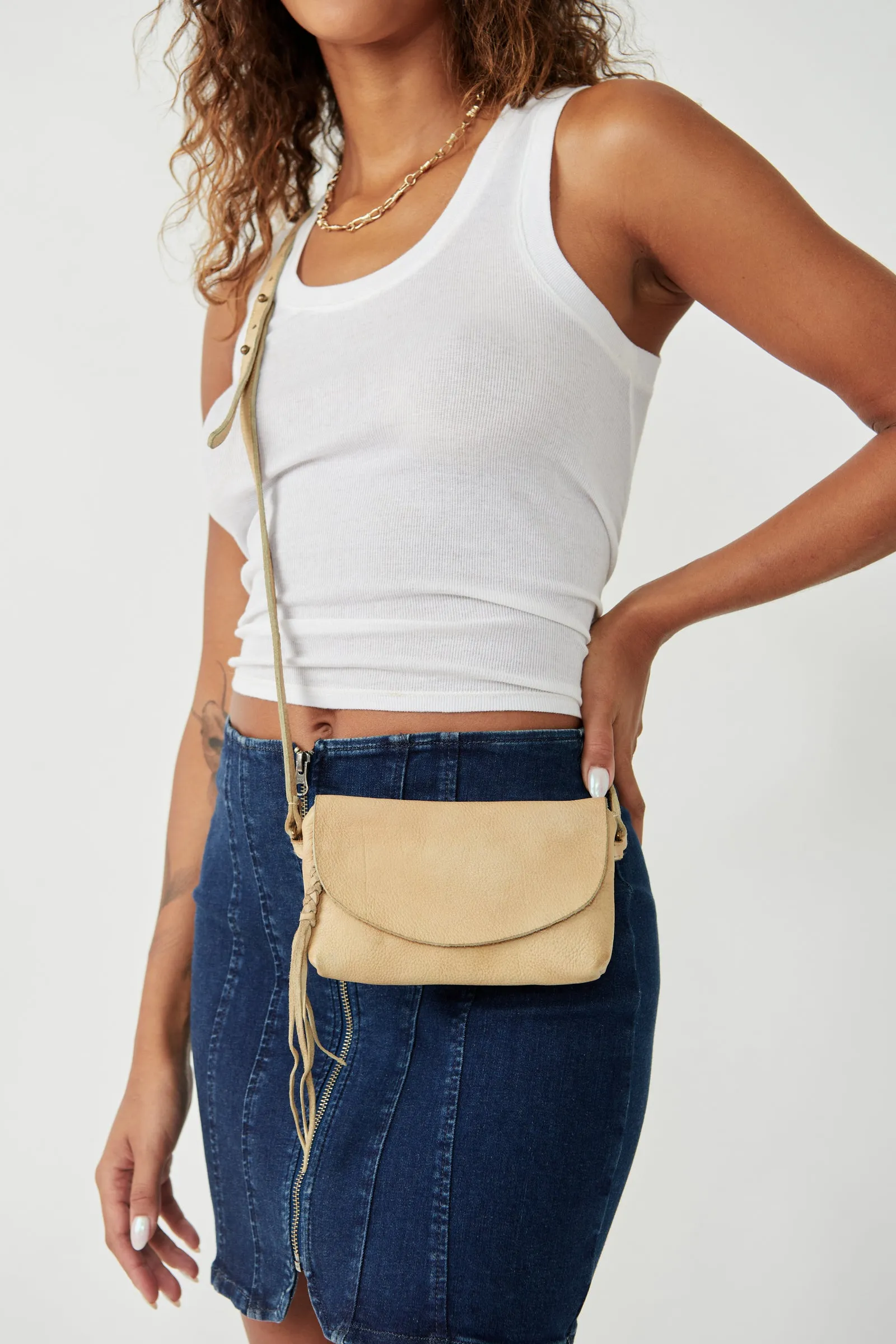 RIDER CROSSBODY-BUTTERED TOAST