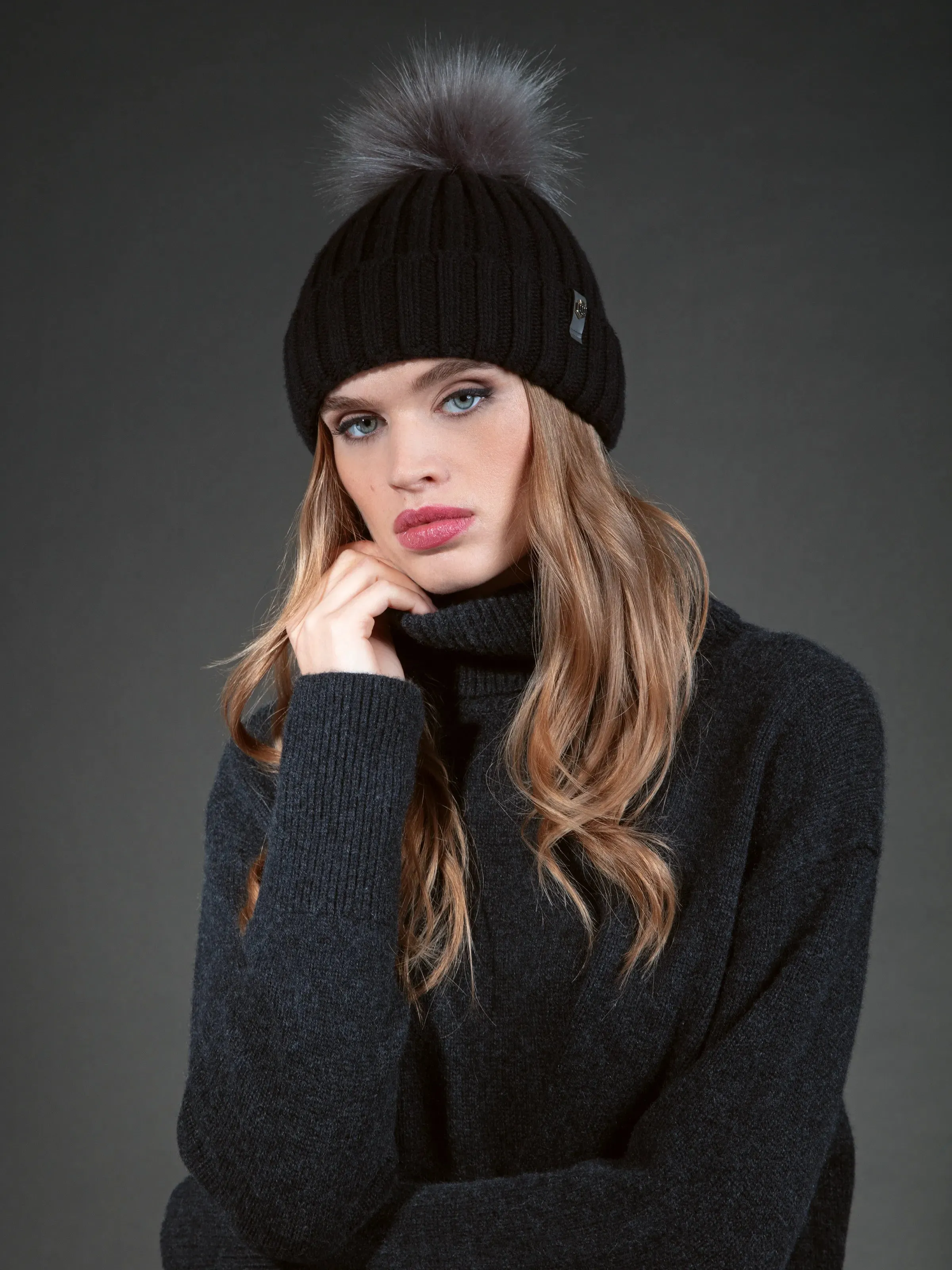 Signature Knitted Bobble Hat - Black & Grey