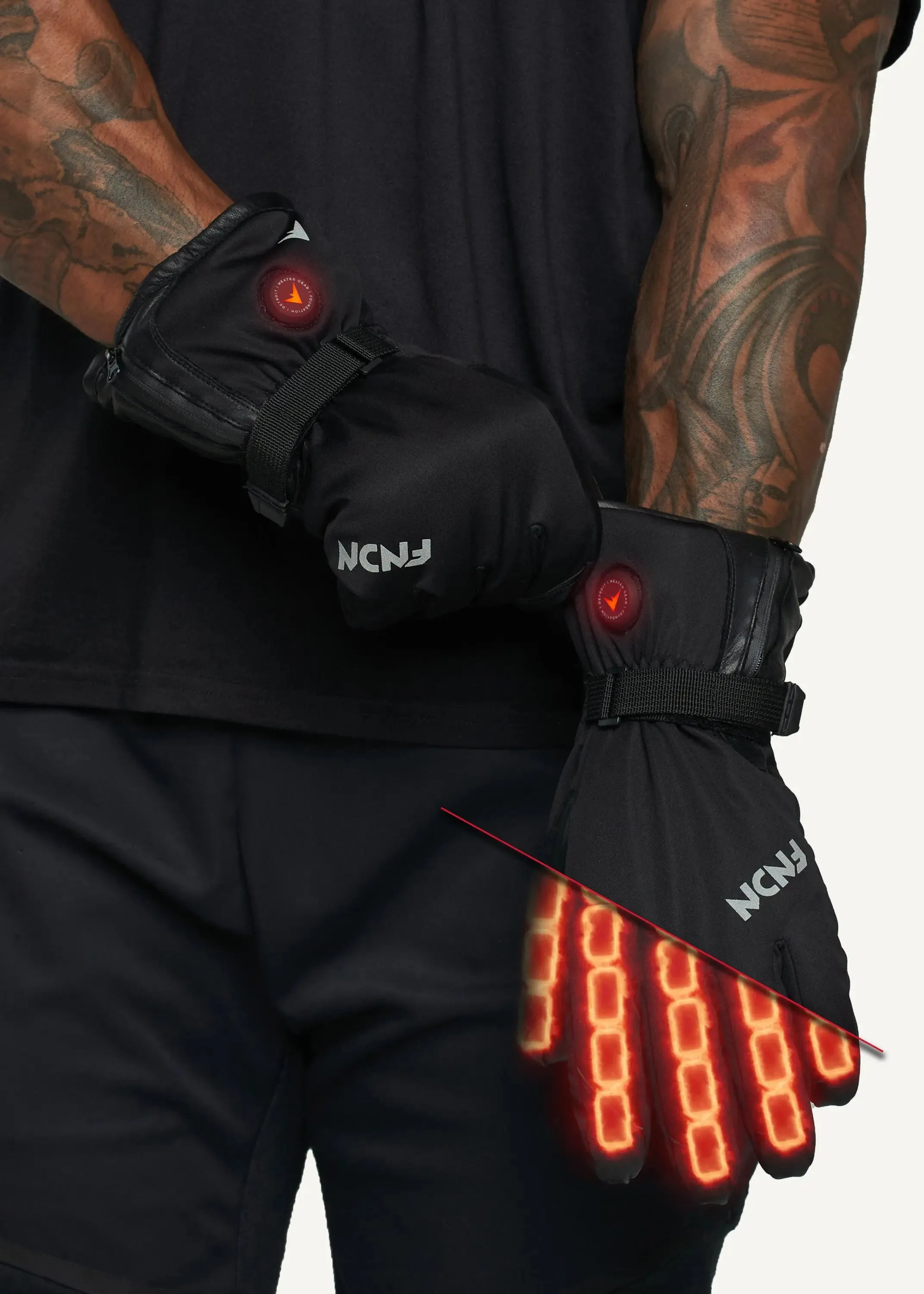 The FNDN G2 SnowPro Gloves