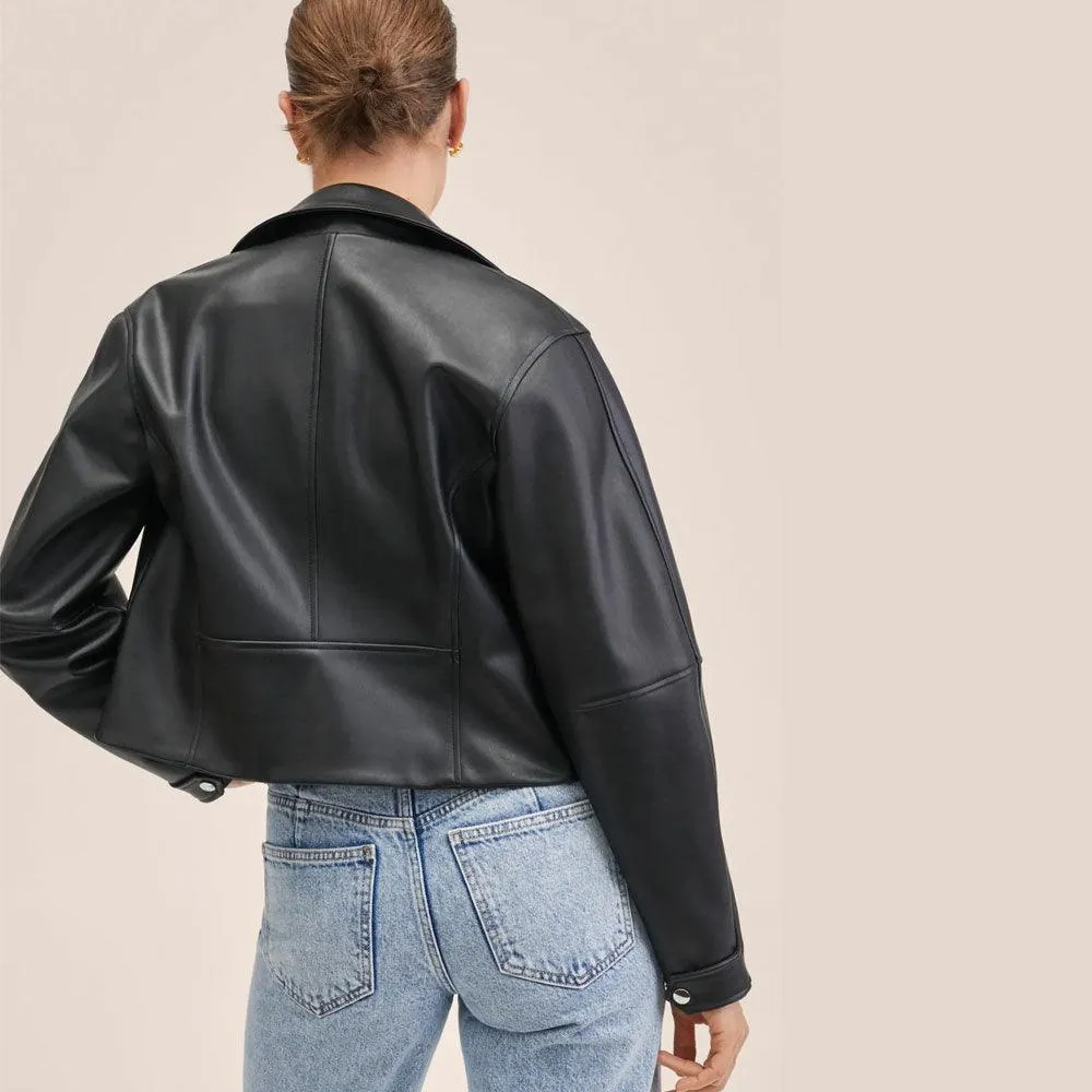 Women's leather biker jacket In black